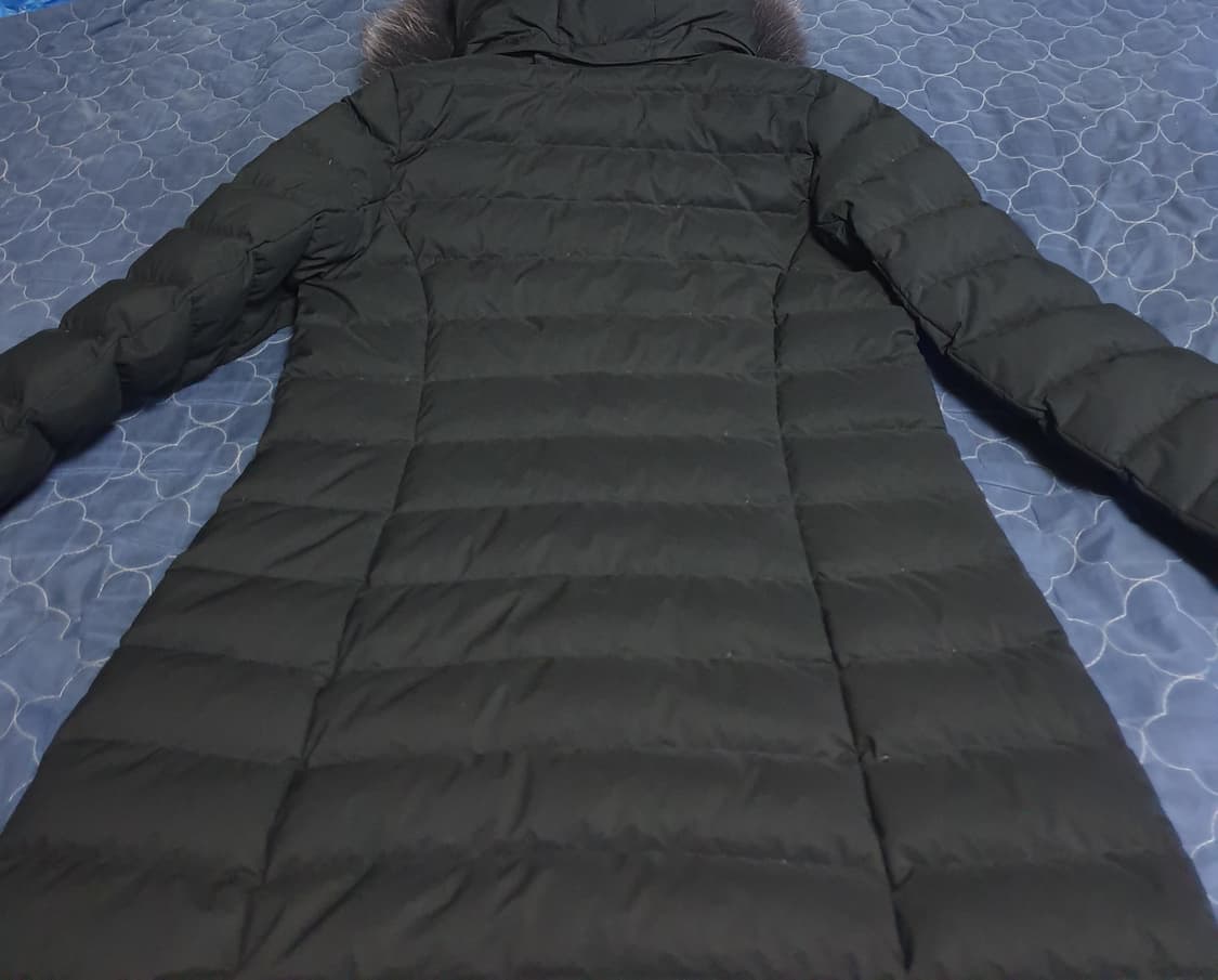 아이더 우먼 구스다운 라쿤퍼 경량 롱패딩 블랙 (L) 상품이미지3