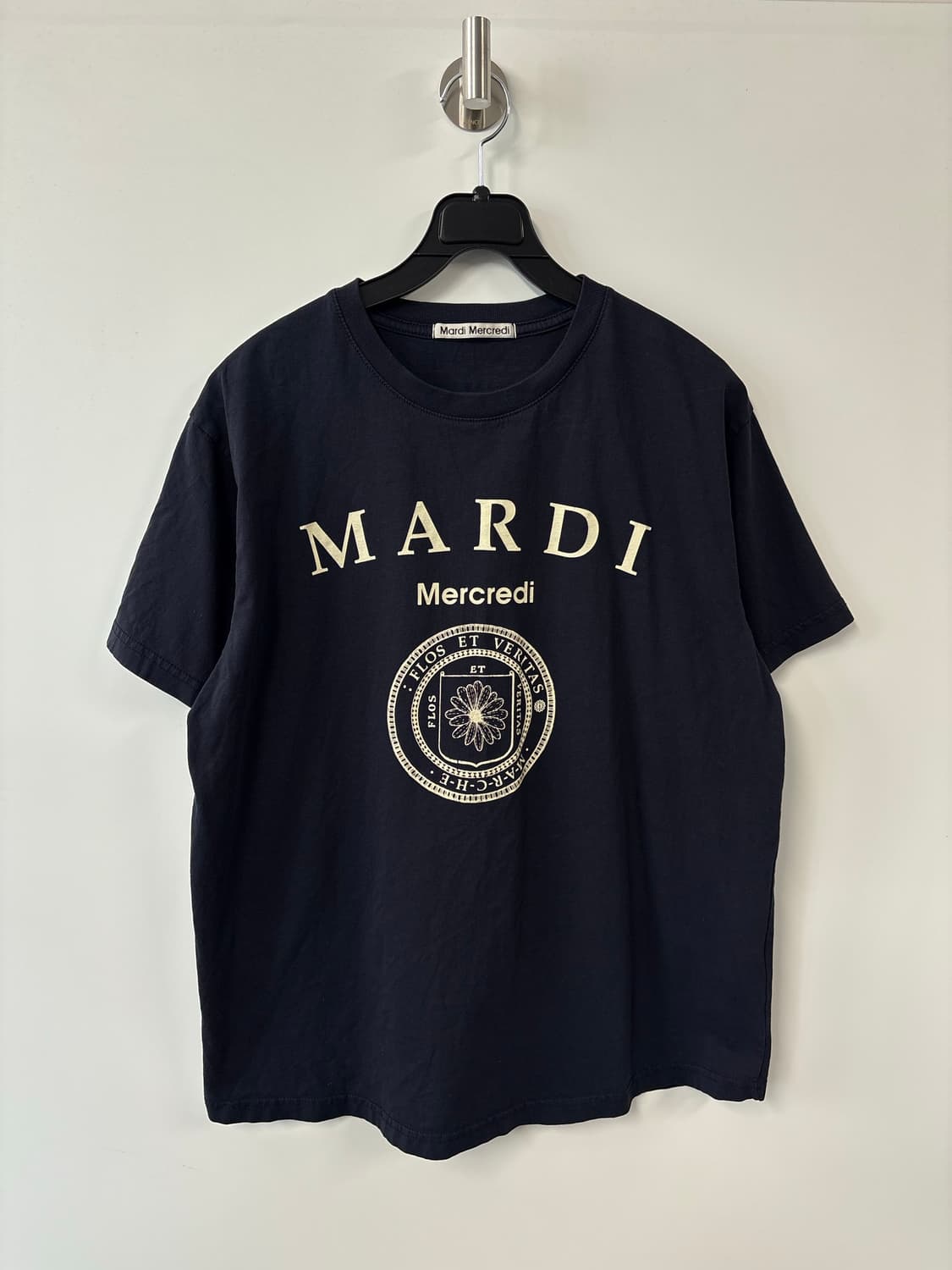 마르디메크르디 네이비 반팔 티셔츠 상품이미지3