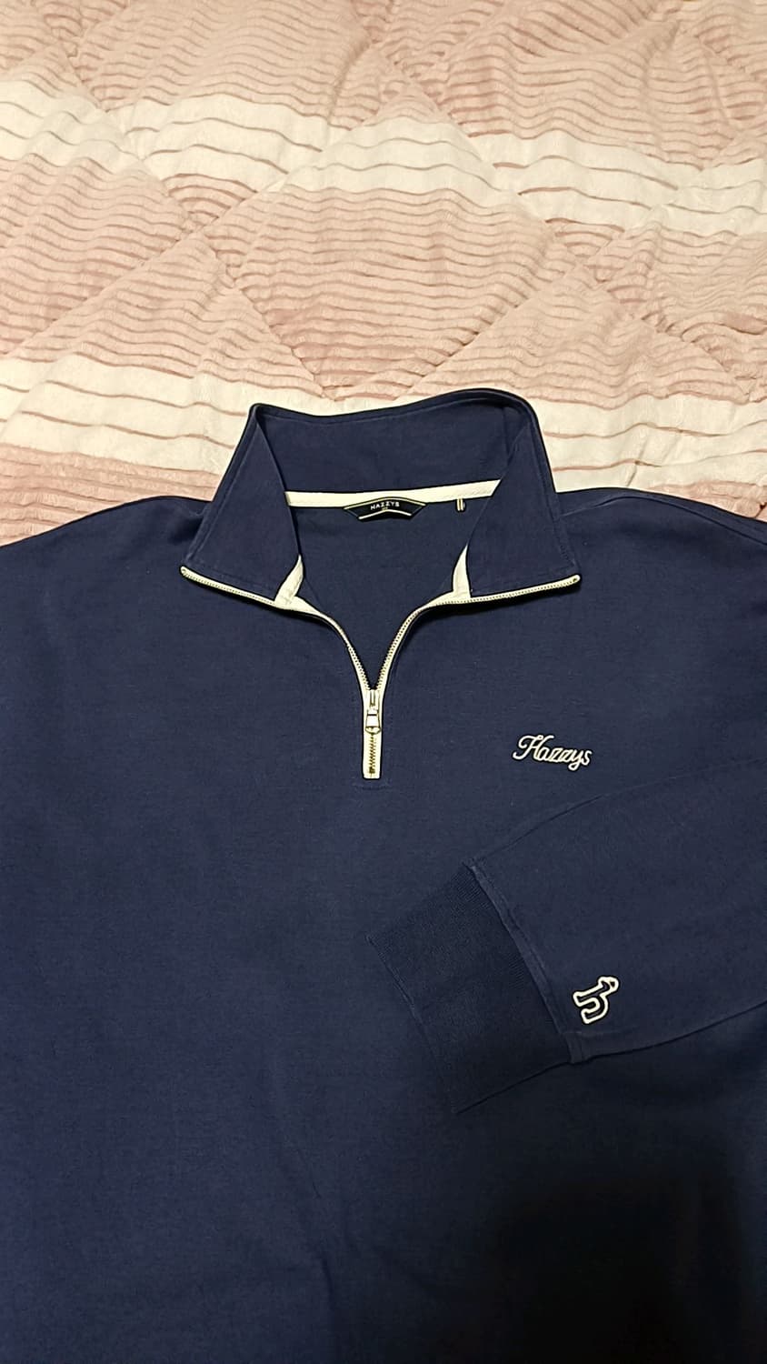 헤지스 오버핏 반집업맨투맨 105 가슴64 기장71 상품이미지2