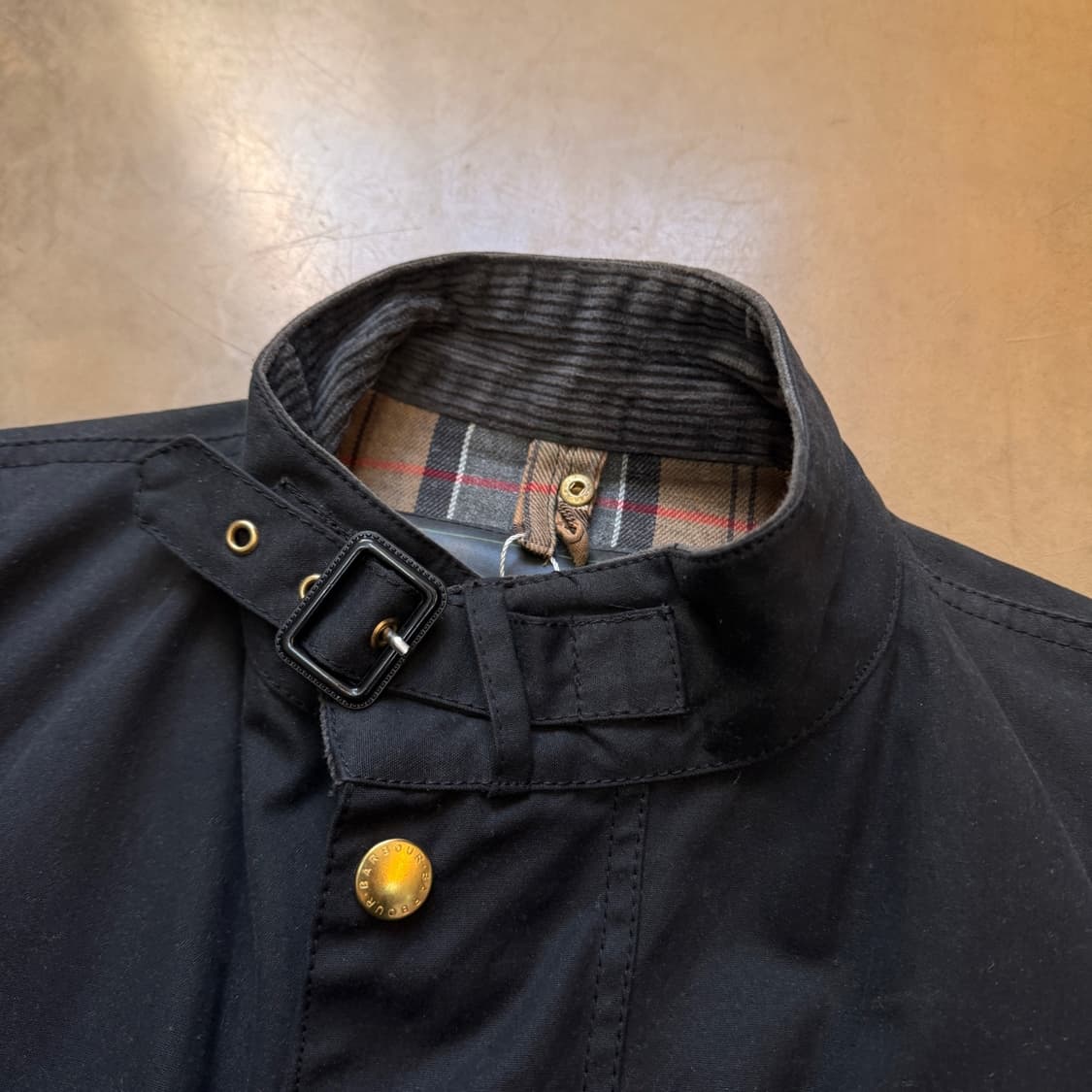 21FW 바버 인터네셔널 A7 왁스자켓 44 상품이미지4