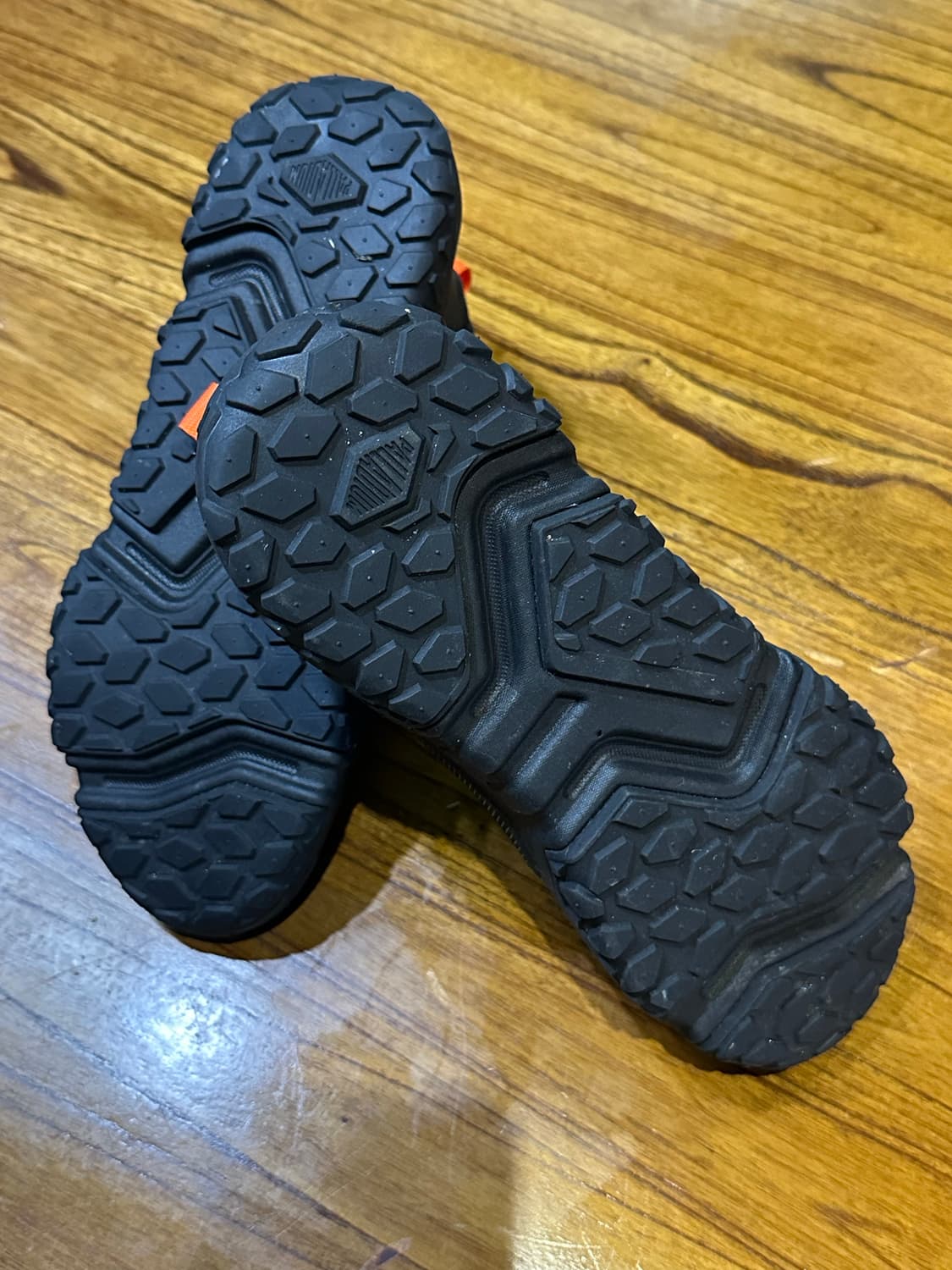 팔라디움 어반 유틸리티 블랙 스니커즈 255 상품이미지5