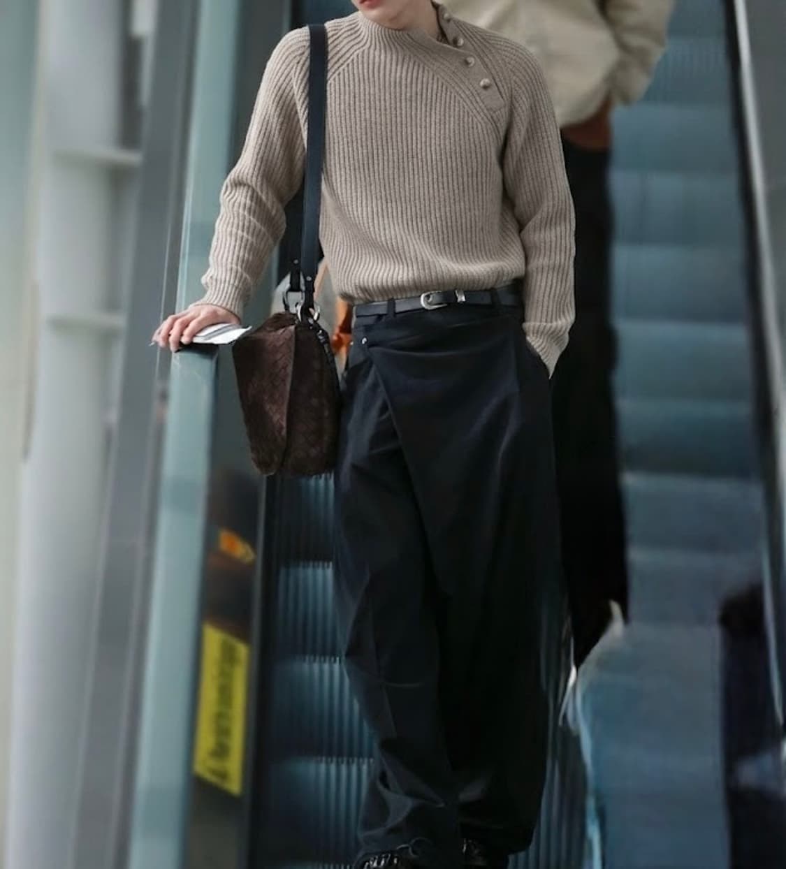 모크넥 머슬핏 나그랑 헨리넥 니트 상품이미지1