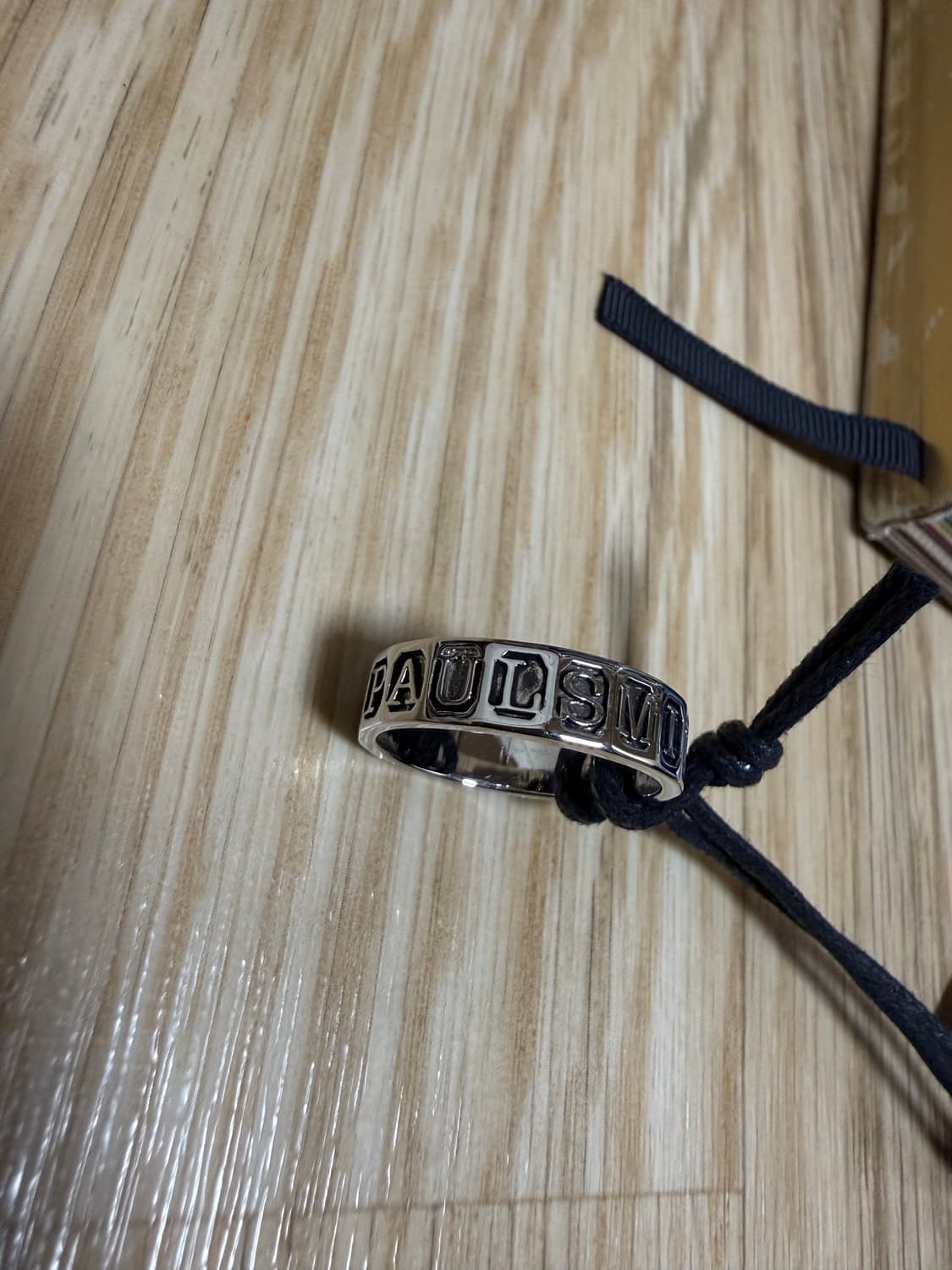 폴스미스 M1A-RING-GSTAMP 로고 반지 상품이미지2