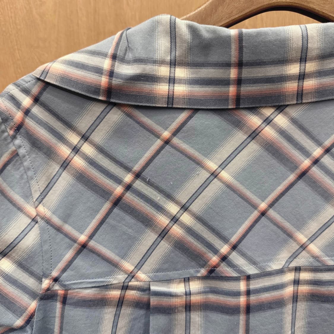 시스템 오픈카라 체크 셔츠 히든 버튼 플래킷 컬러 배색 블루 상품이미지9