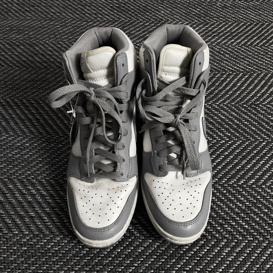 나이키 덩크 하이 레트로 화이트 플래티넘o 3029 상품이미지4