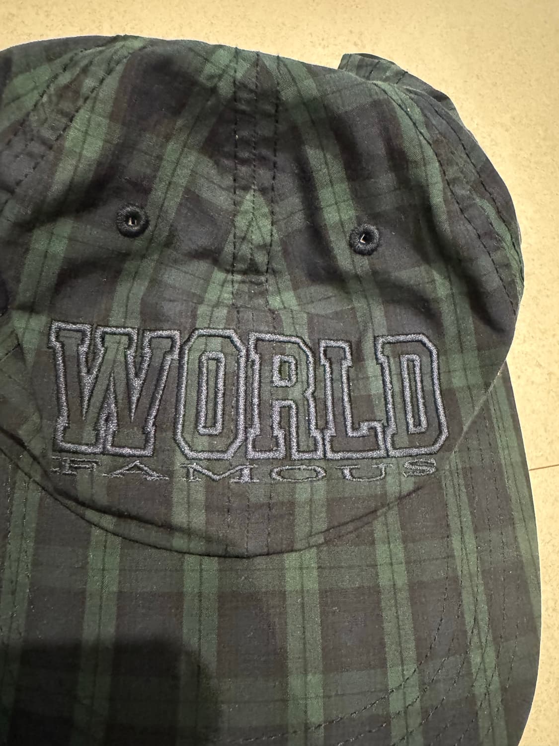 슈프림 x나이키 러닝 캡 및 캠프캡 등 정리합니다. 상품이미지10