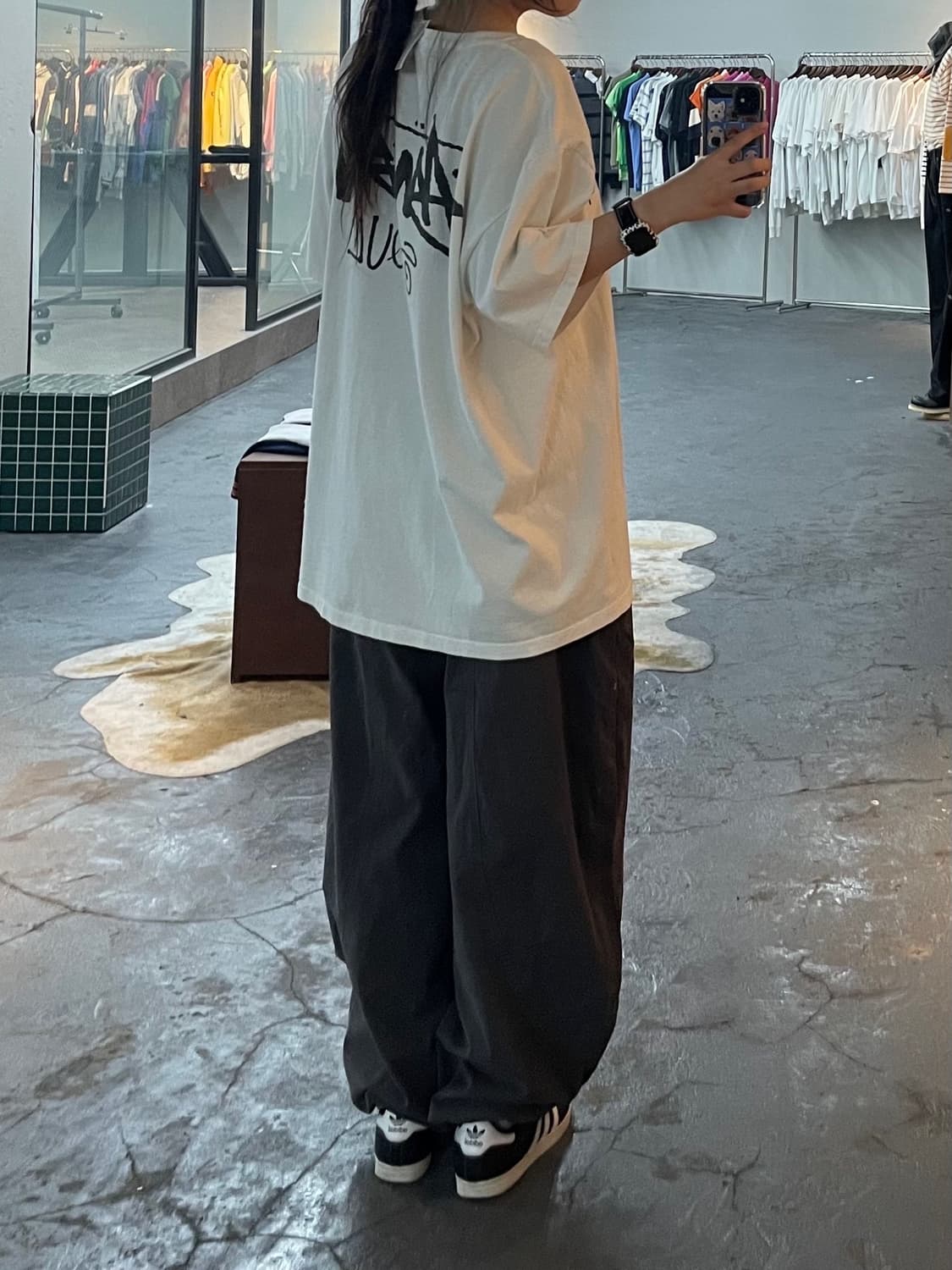 스투시 서울 화이트 반팔 H260 상품이미지2