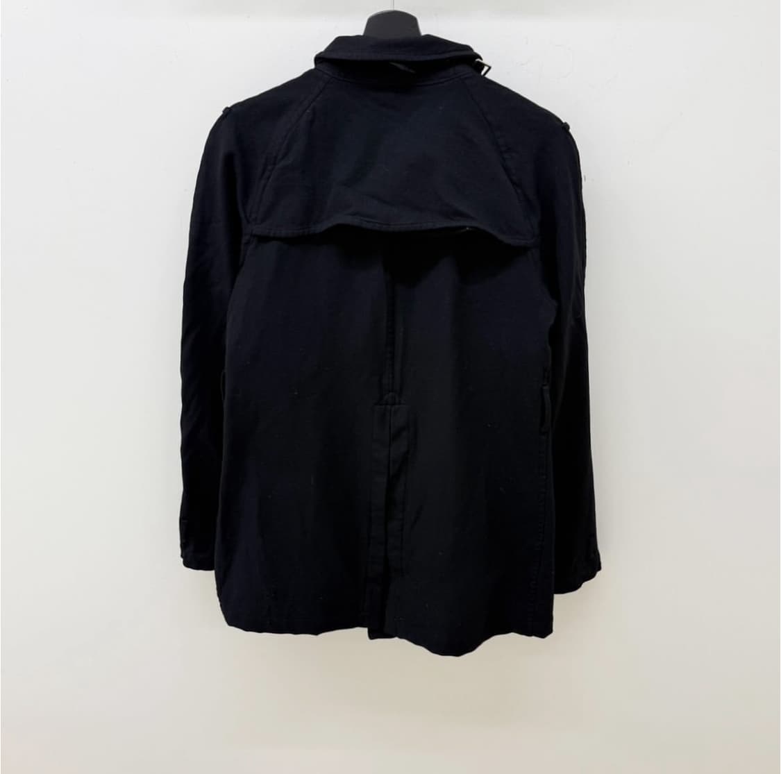 꼼데가르송 옴므플러스 축융 버튼 숏 코트 상품이미지8