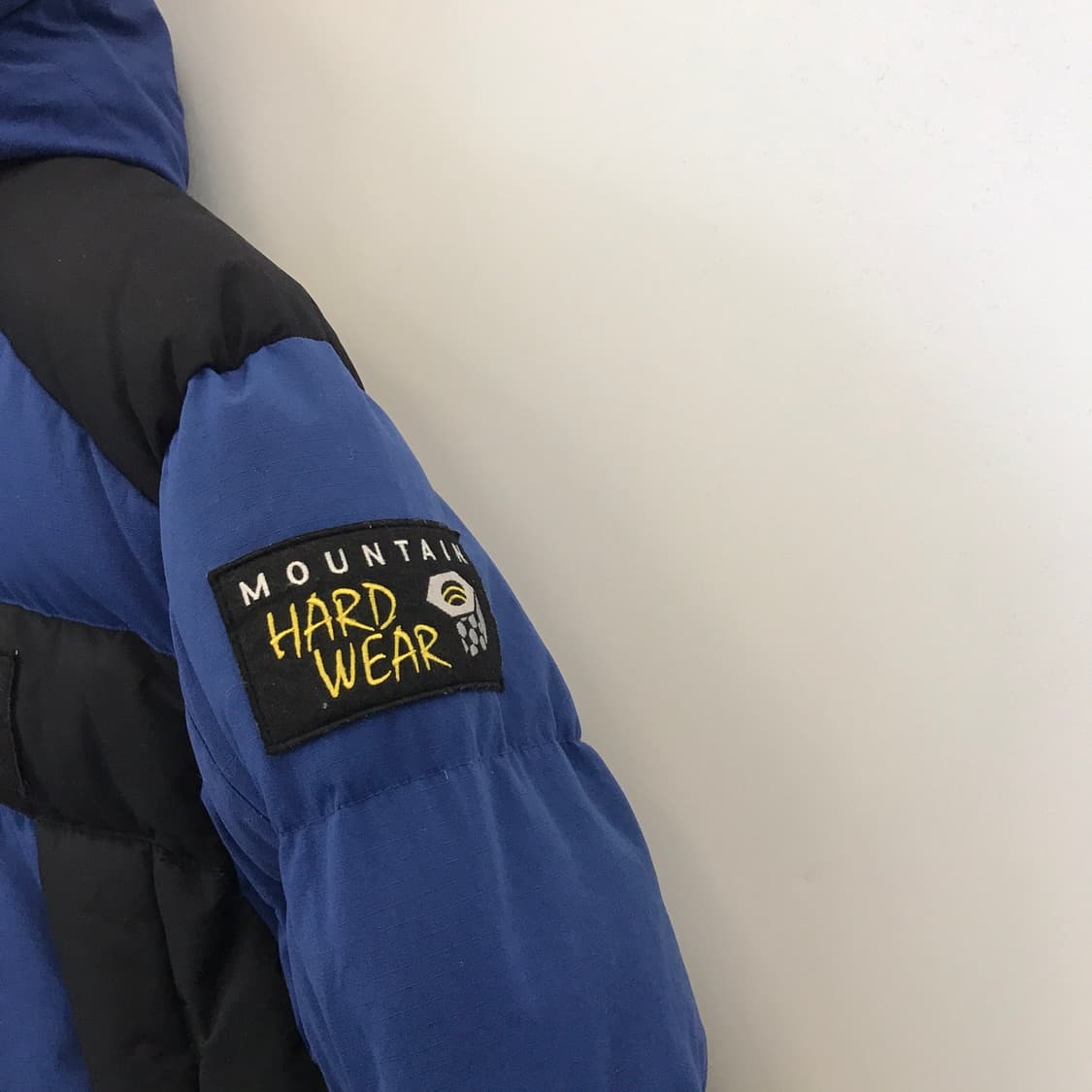 마운틴하드웨어 20주년한정판 대장급 구스다운 [XL] 상품이미지3