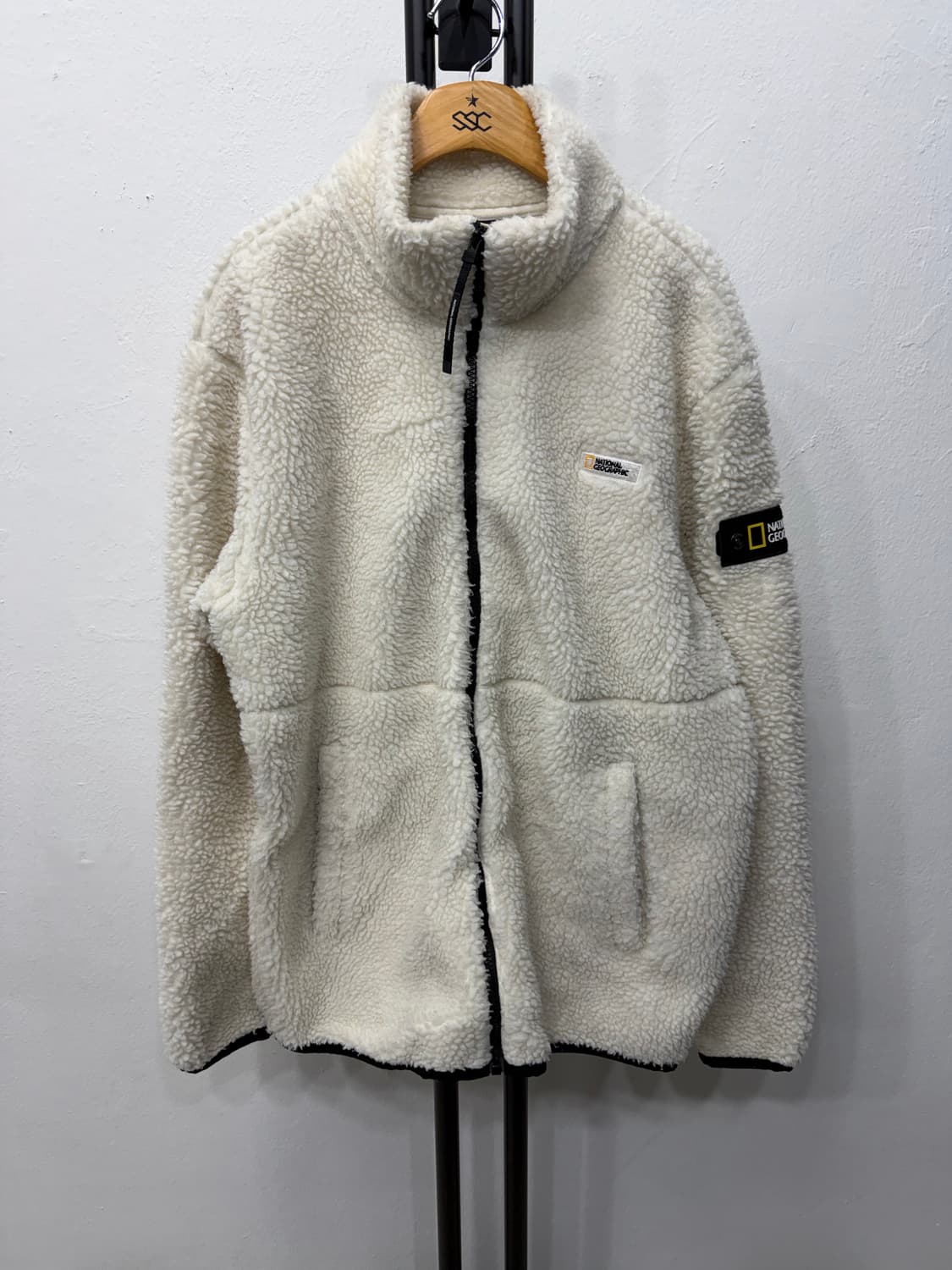 정품) 내셔널지오그래픽 뽀글이 플리스 L 상품이미지1