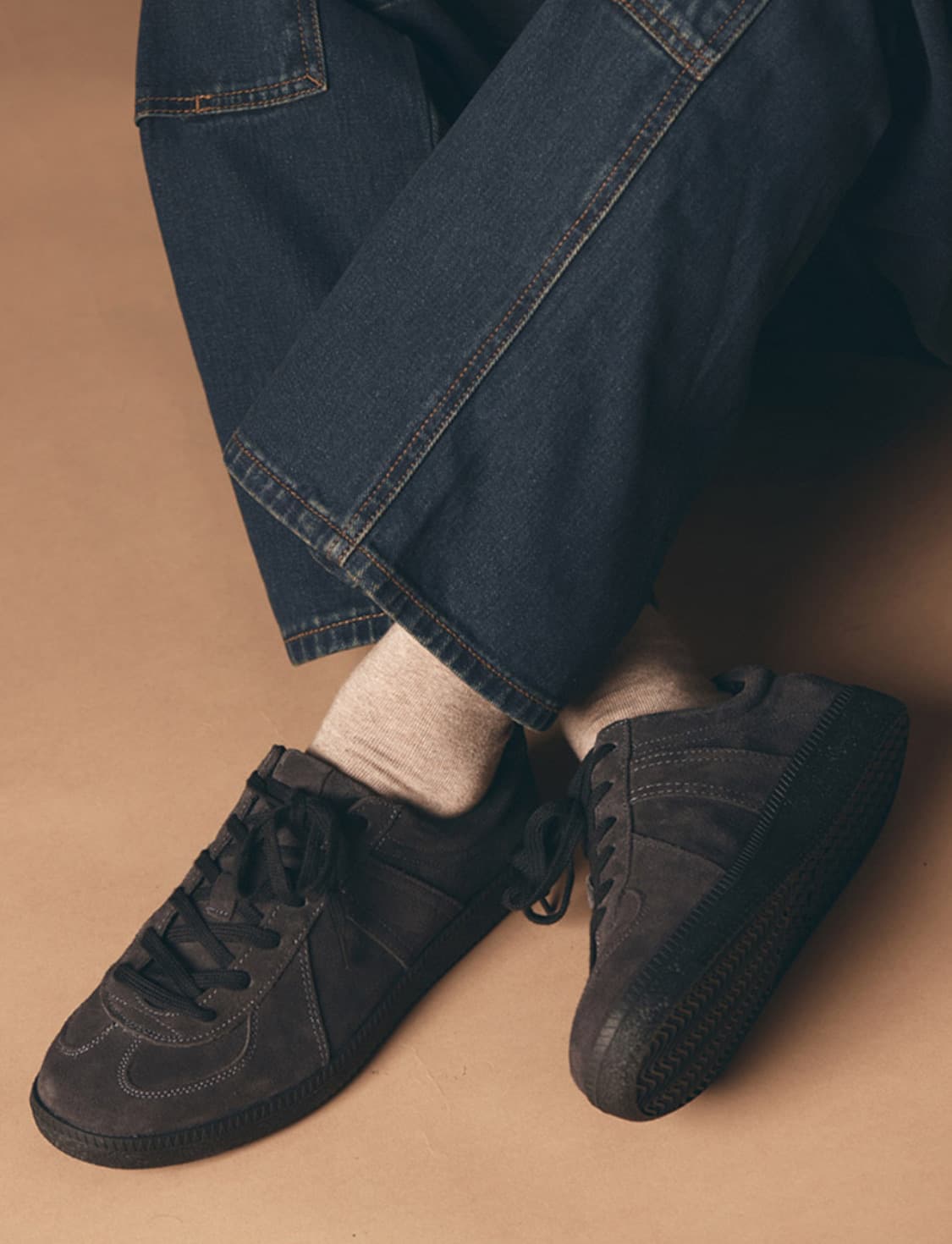 슈펜 스웨이드 독일군 스니커즈 다크브라운 270 상품이미지1