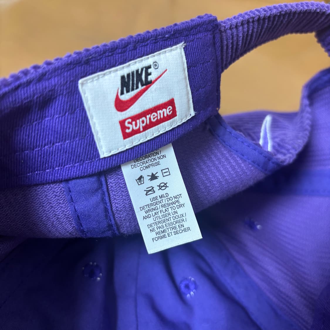 슈프림 나이키 6패널 볼캡 모자 아크 로고 코듀로이 퍼플 상품이미지7