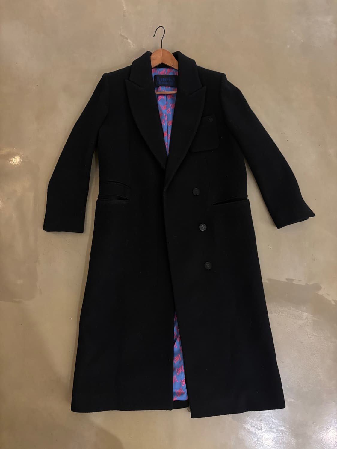 LUCKY CHOUETTE 블랙 코트 상품이미지1