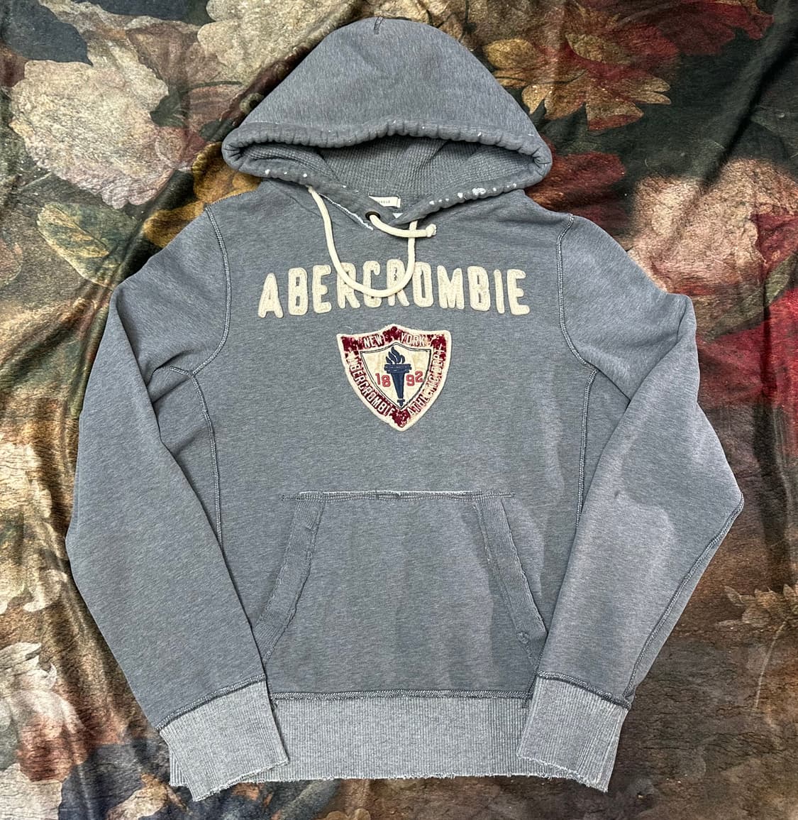 아베크롬비 빈티지 타이트핏 엠블럼 그레이후드티 L 상품이미지1
