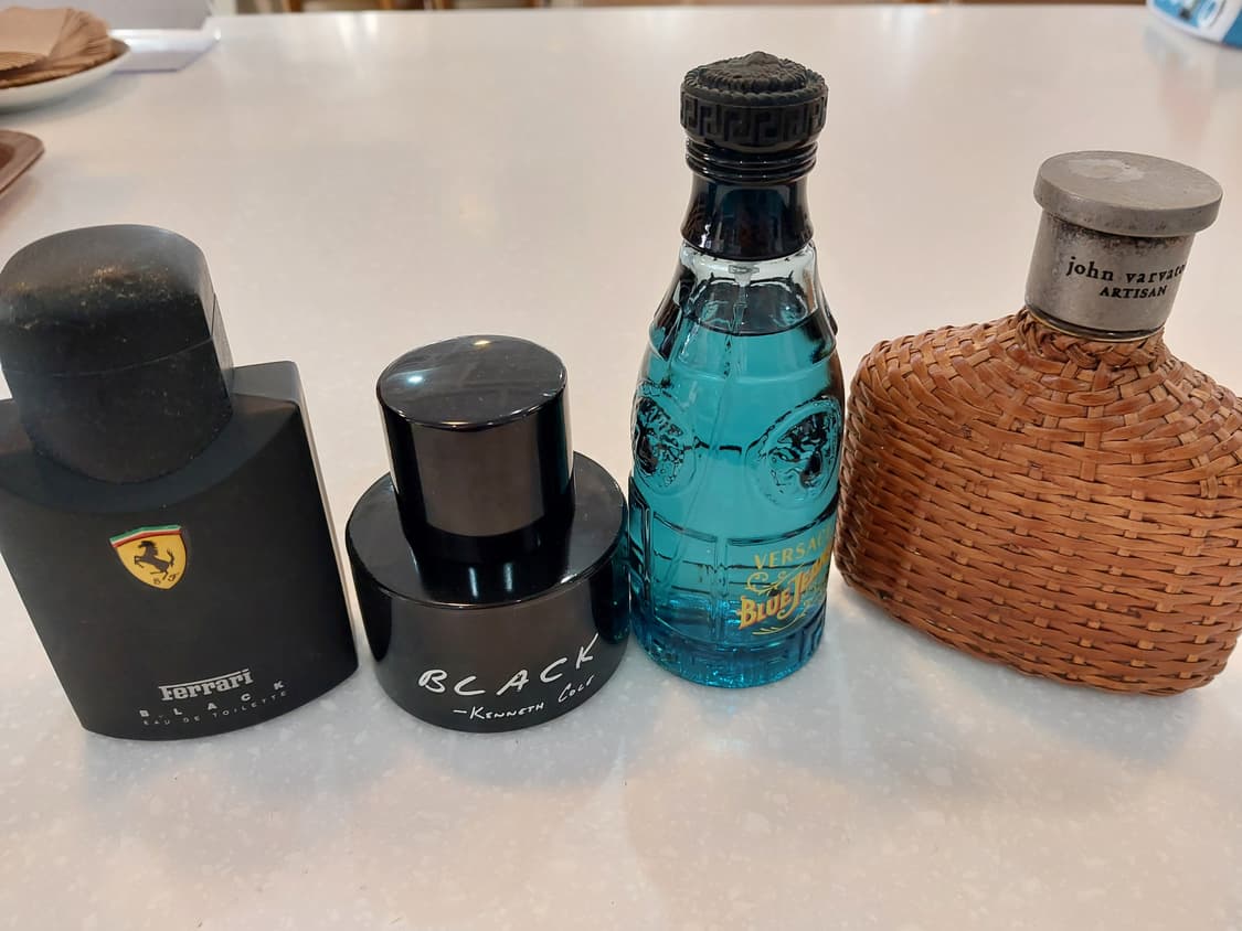 페라리 케네스콜 베르사체 존바바토스 향수 4병 일괄판매 상품이미지1