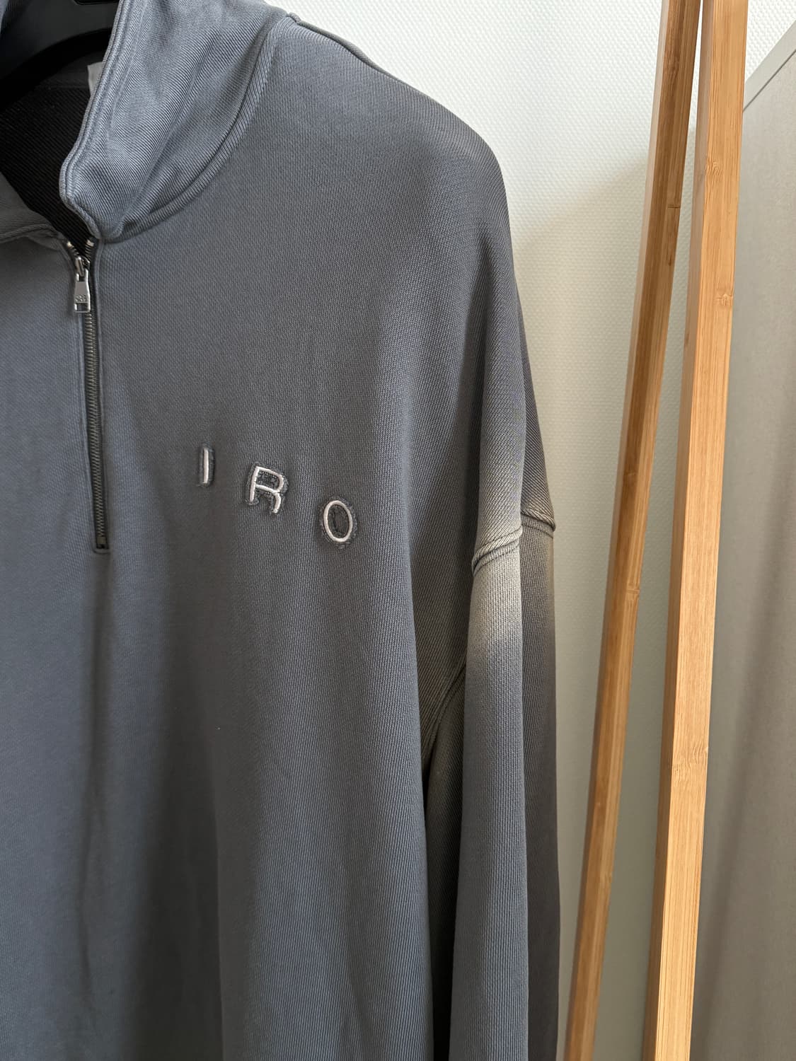 IRO 이로 워싱 하프집업 상품이미지4