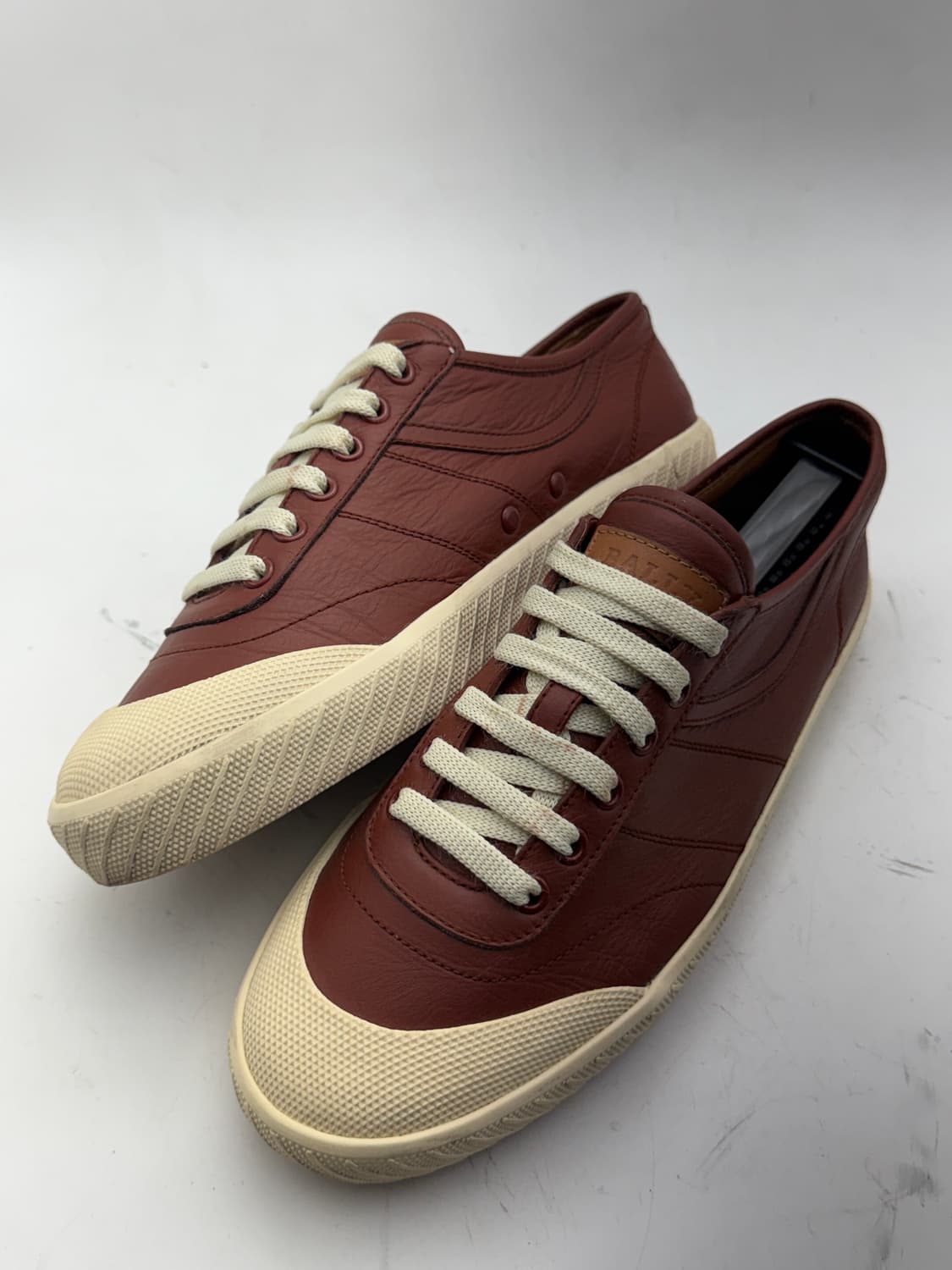 정품)발리스니커즈255 상품이미지2