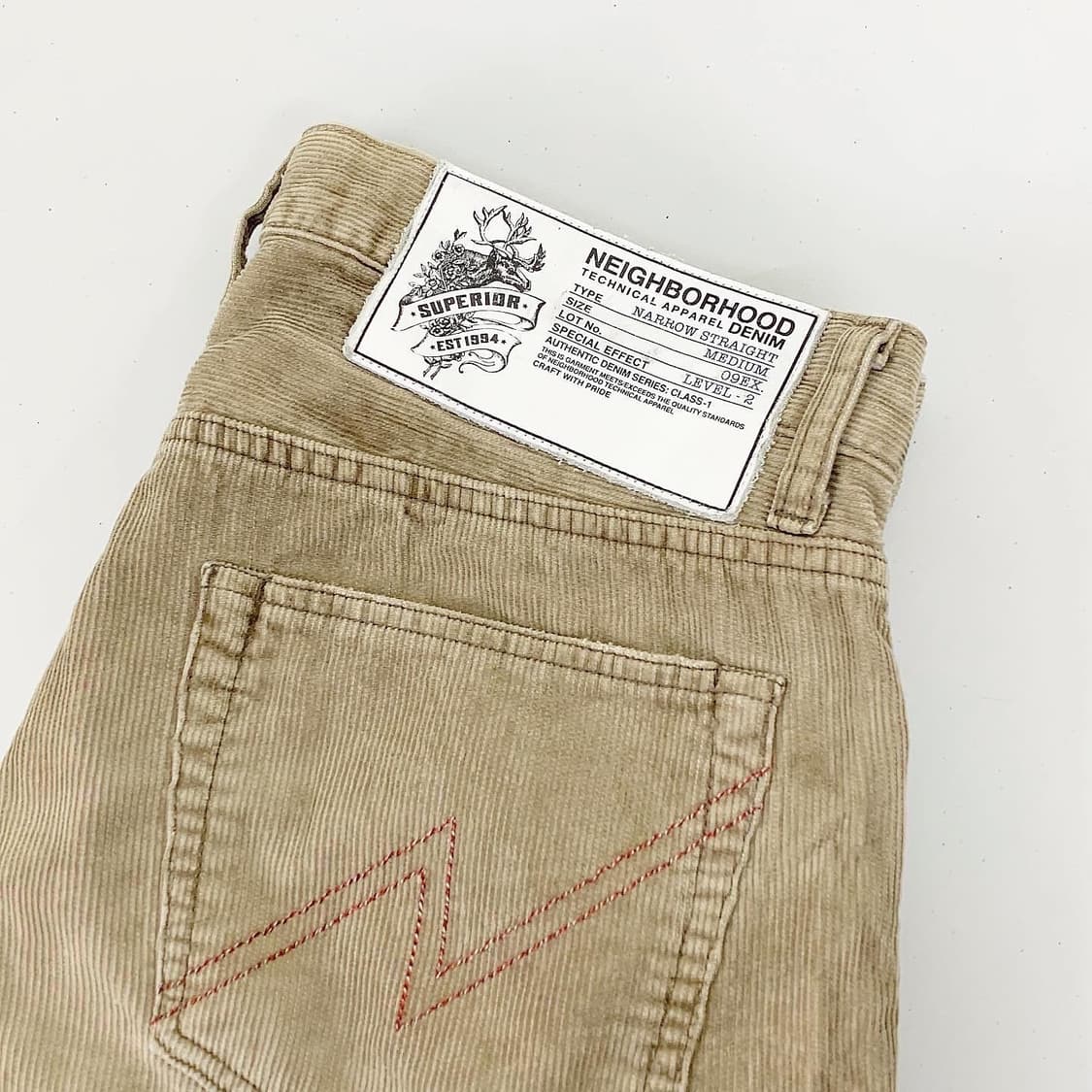 네이버후드 베이지 코듀로이 스트레이트 팬츠 상품이미지1