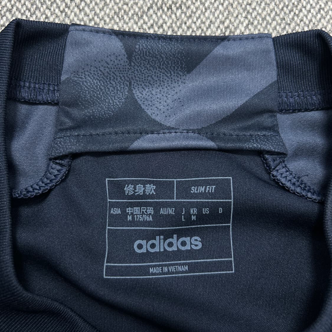 아디다스 레알마드리드 23/24 어웨이 유니폼(M) 상품이미지2