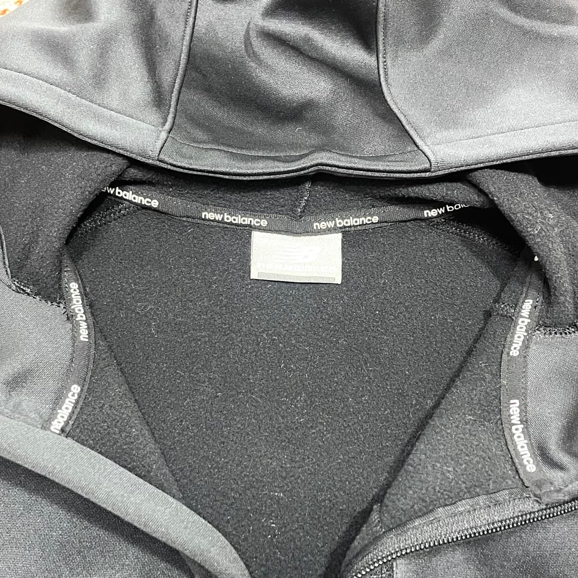 뉴발란스 블랙 기모 테크플리스 후드집업 여성95 상품이미지4