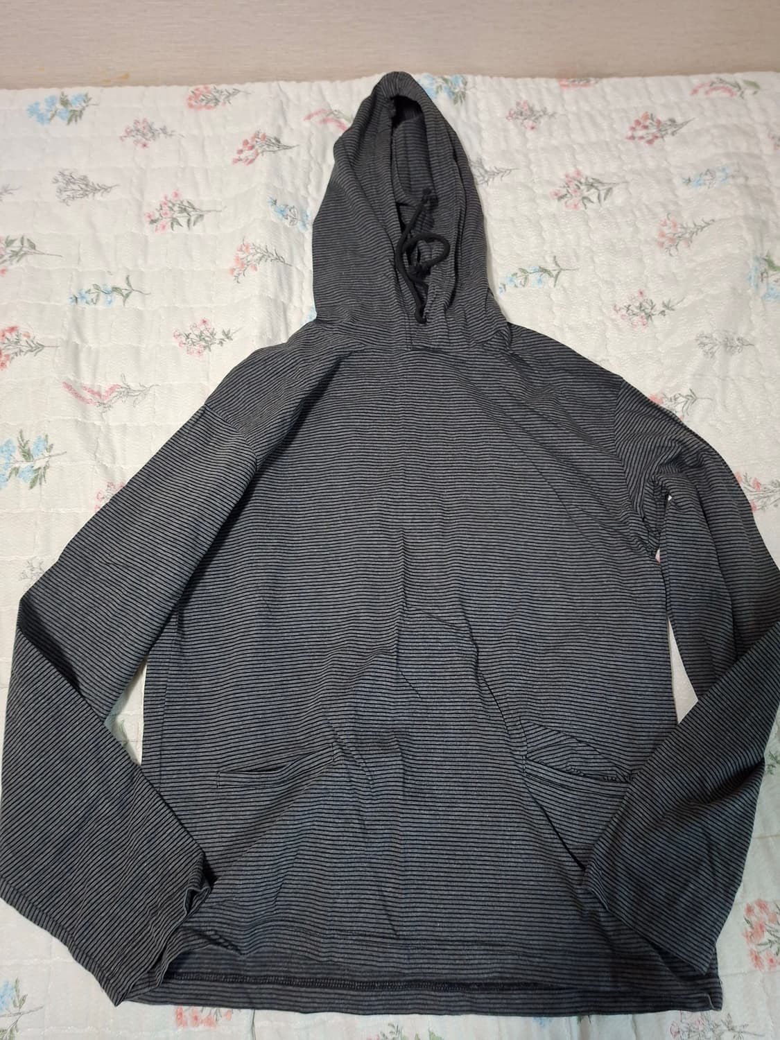 해칭룸 스트라이프 후디 차콜 2사이즈  상품이미지2