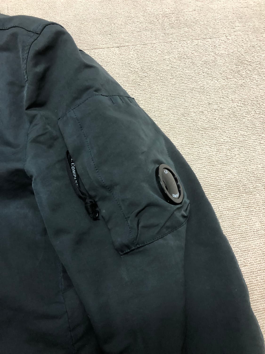 CP컴퍼니 구스다운 패딩 코트 상품이미지3