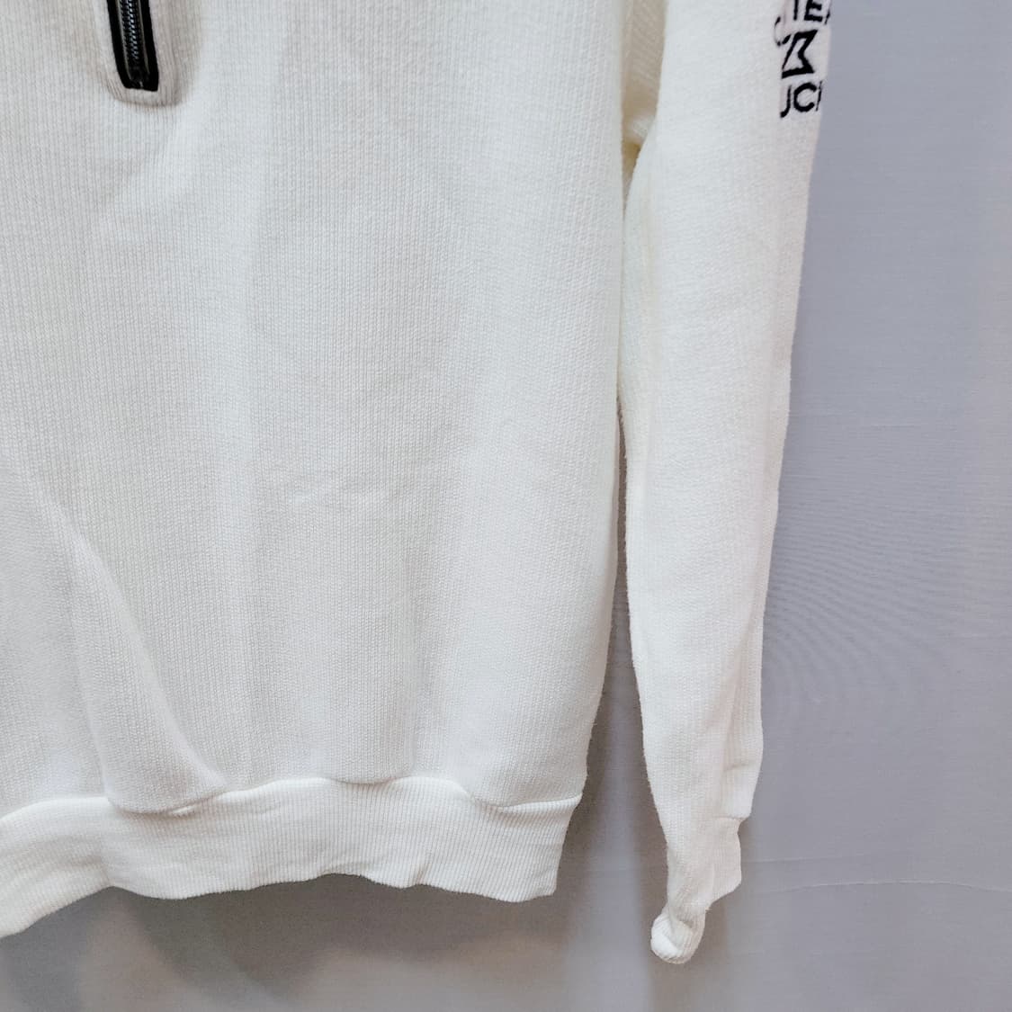 L) 커터앤백 기모 니트 반집업 상품이미지2