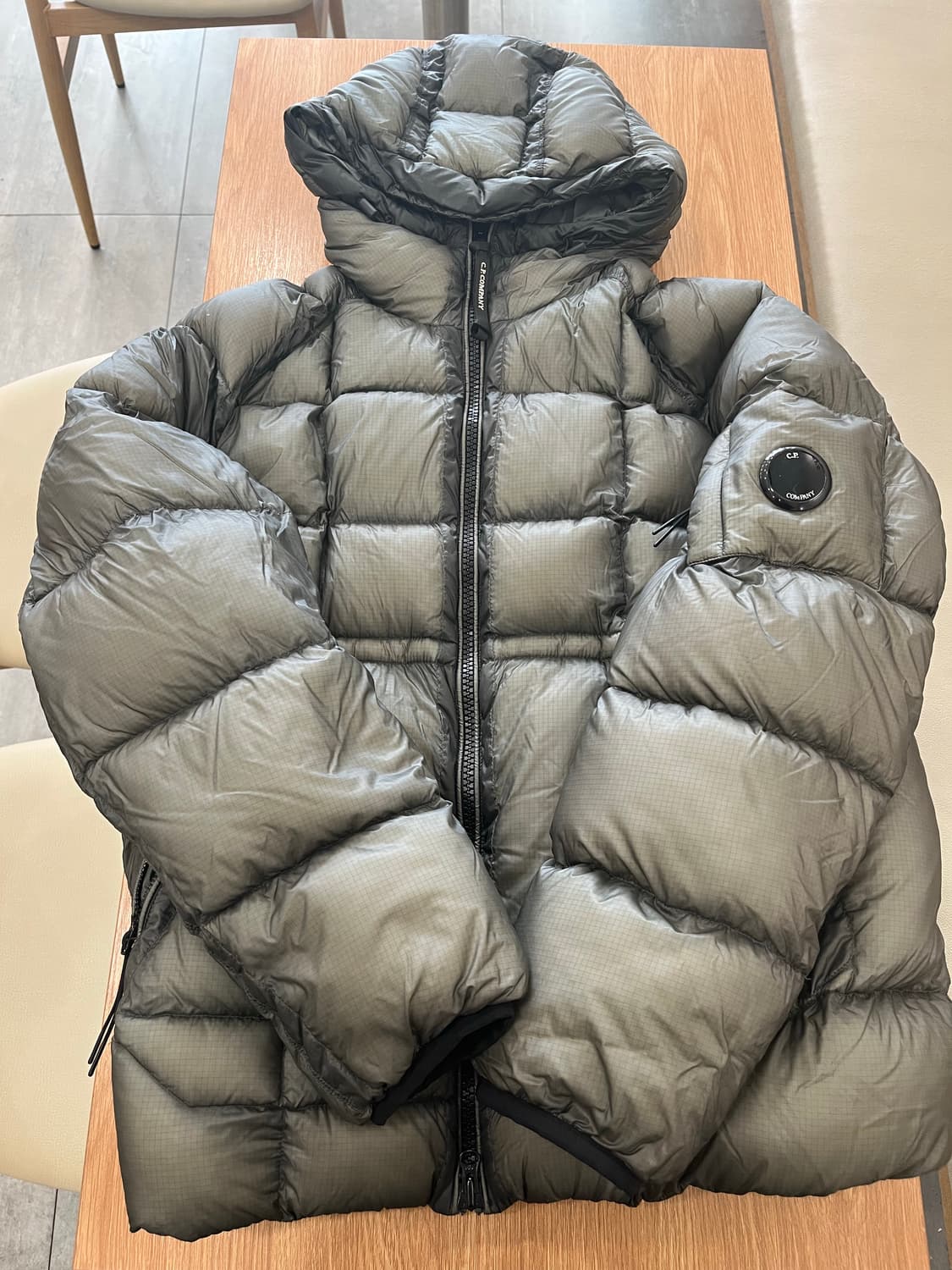 [50] cp컴퍼니 디디쉘 패딩 dd 쉘 패딩 시피컴퍼니 상품이미지1