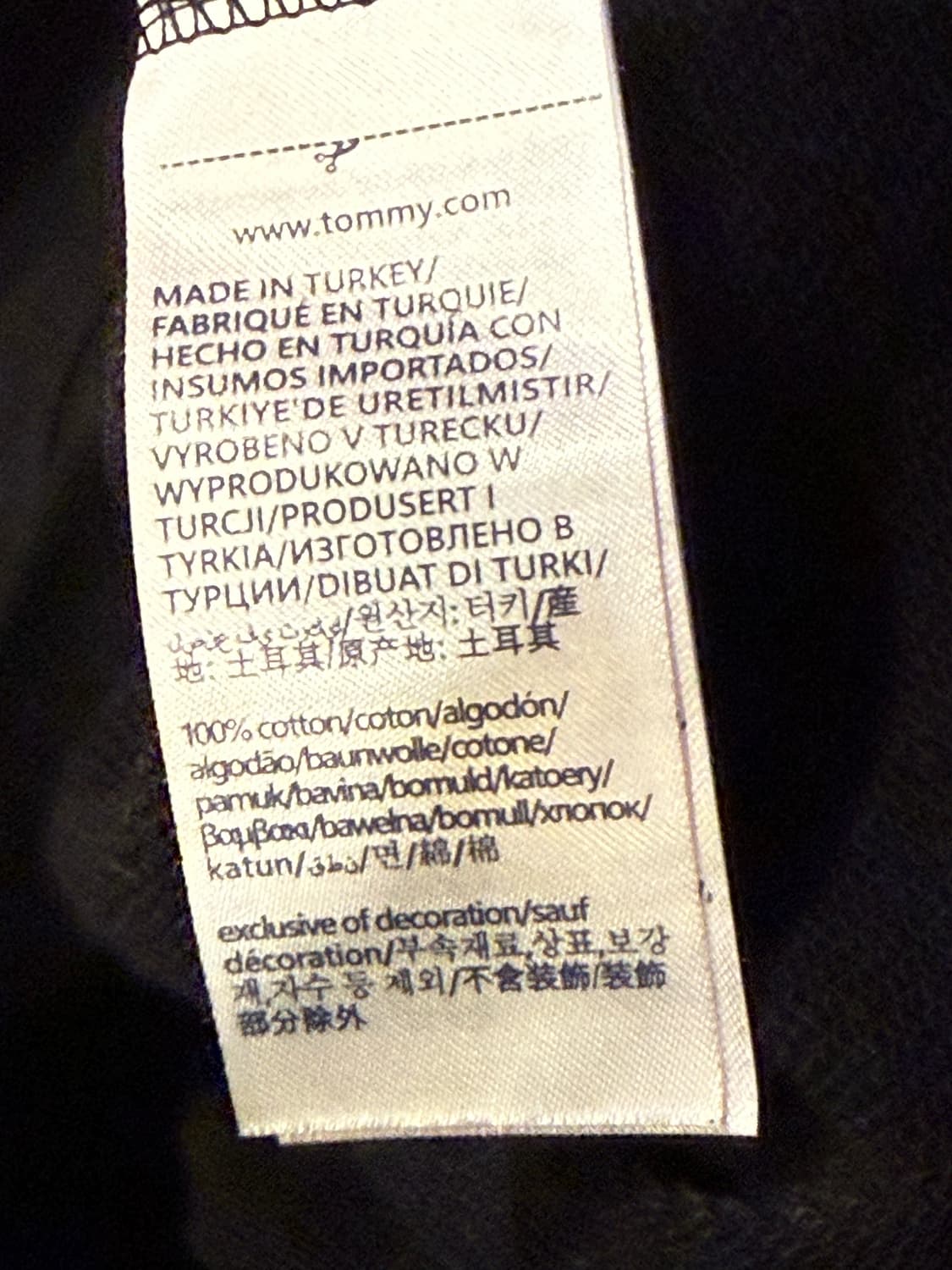 타미힐피거 자수로고 블랙 맨투맨 상품이미지3