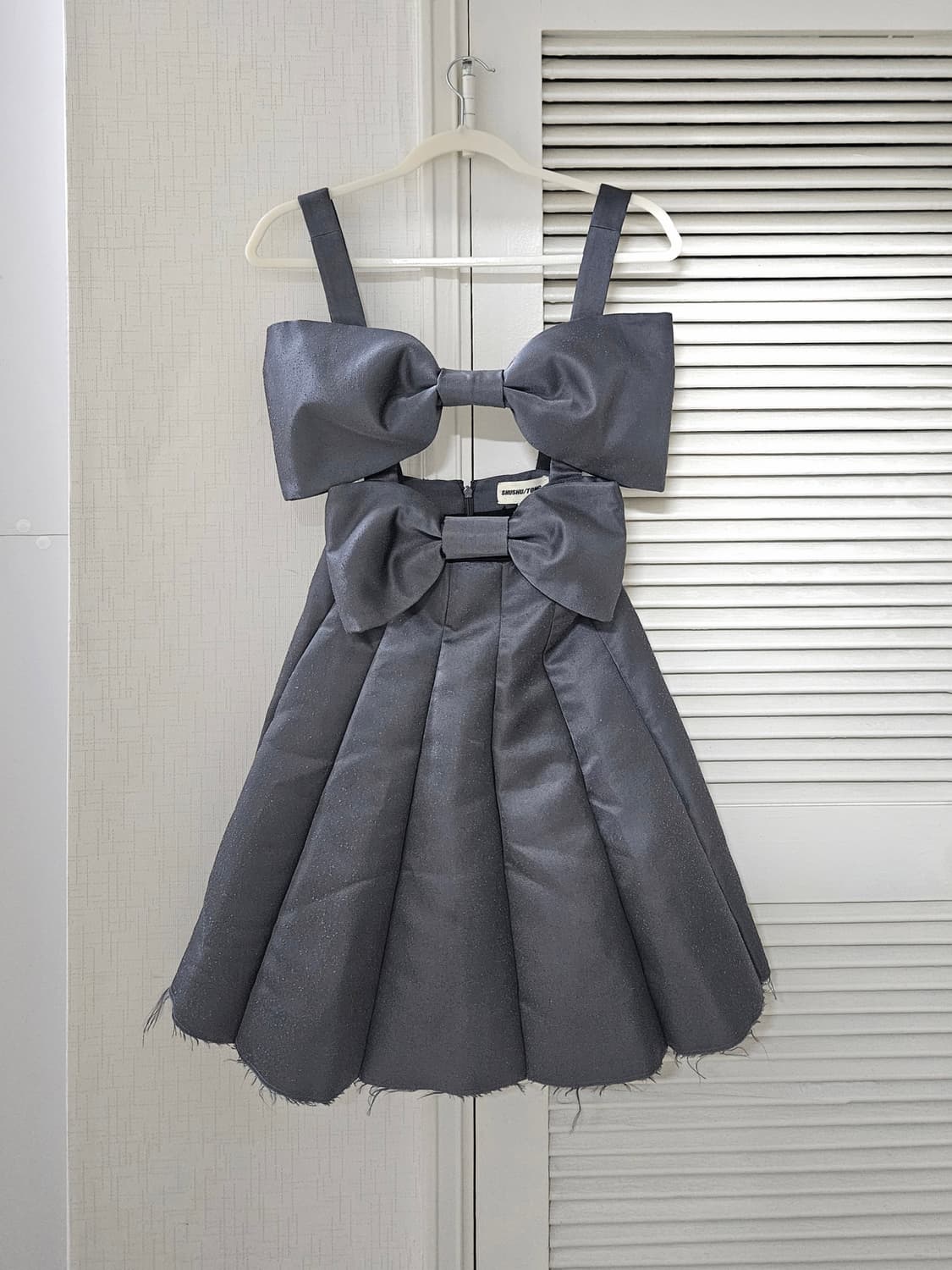 슈슈통 21AW 차콜 보우 드레스 상품이미지1