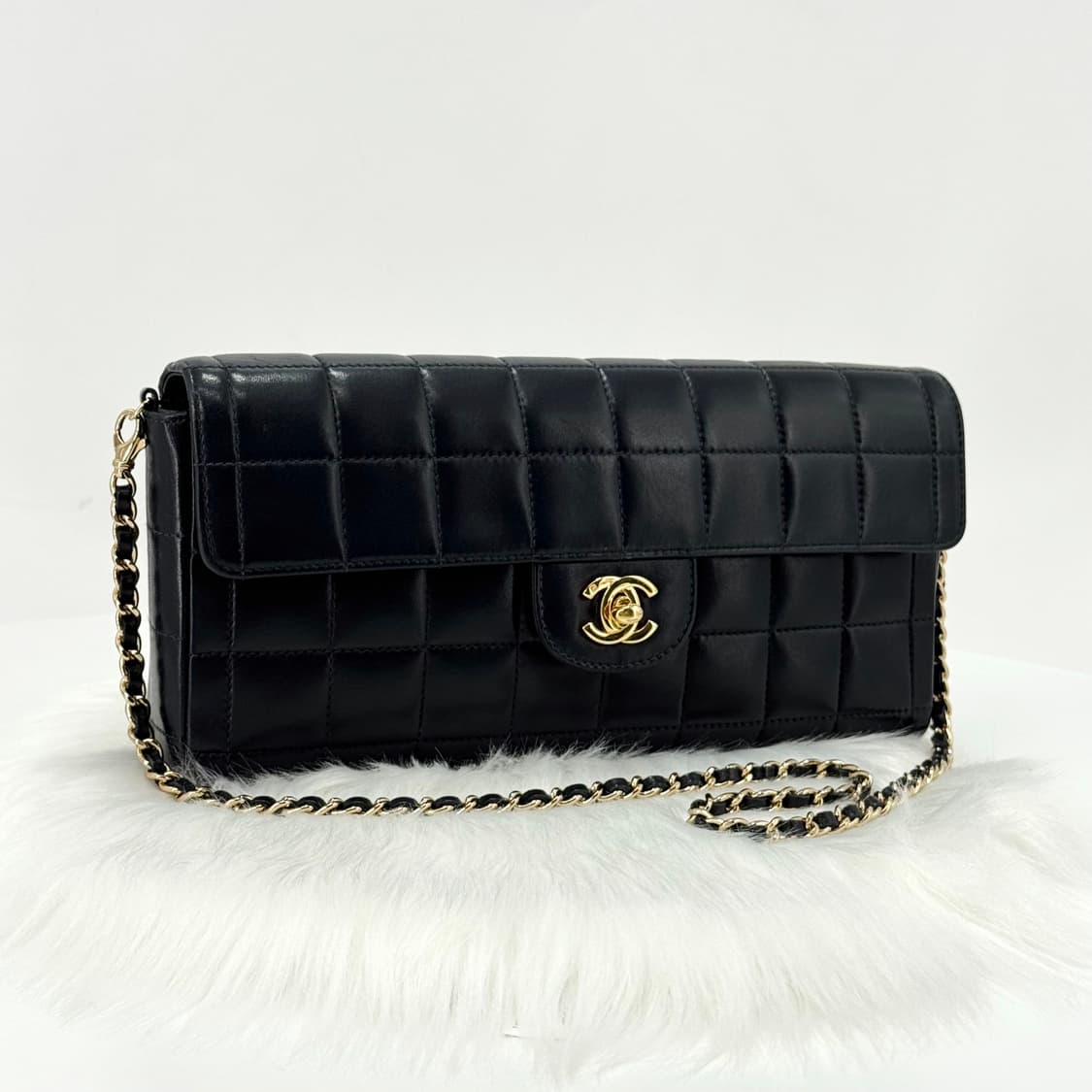[감정완료] 샤넬 초코바 바게트 체인 숄더백 블랙 상품이미지3