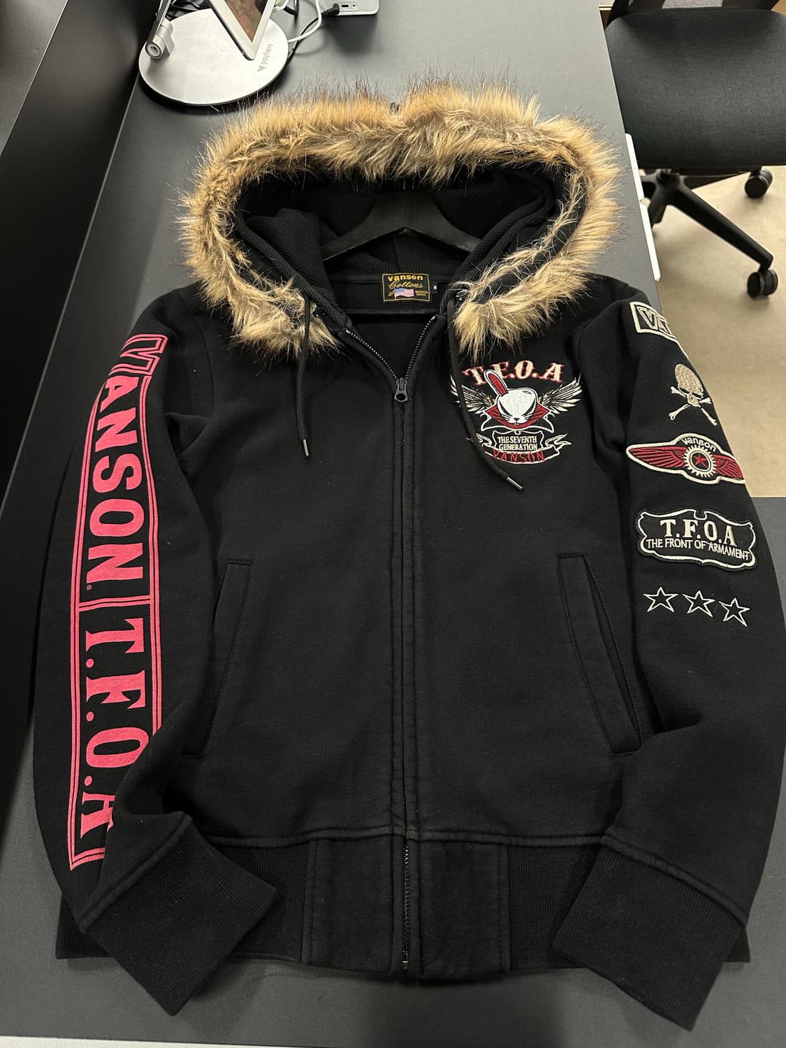 벤슨 x T.F.O.A 윙버니 넥워머 울프죠 코튼 후드자켓 상품이미지8