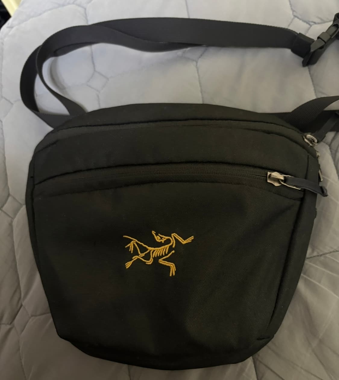 아크테릭스 멘티스 웨이스트 블랙백 가방 상품이미지1