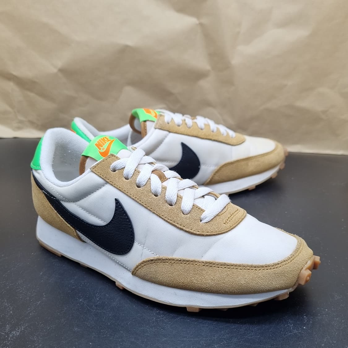 나이키 데이브레이크 여성운동화 235 상품이미지1