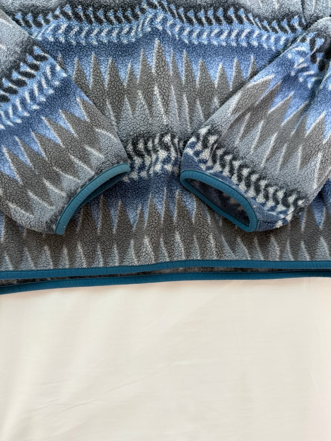 17FW 파타고니아 신칠라 스냅-T 아즈텍 패턴 상품이미지5