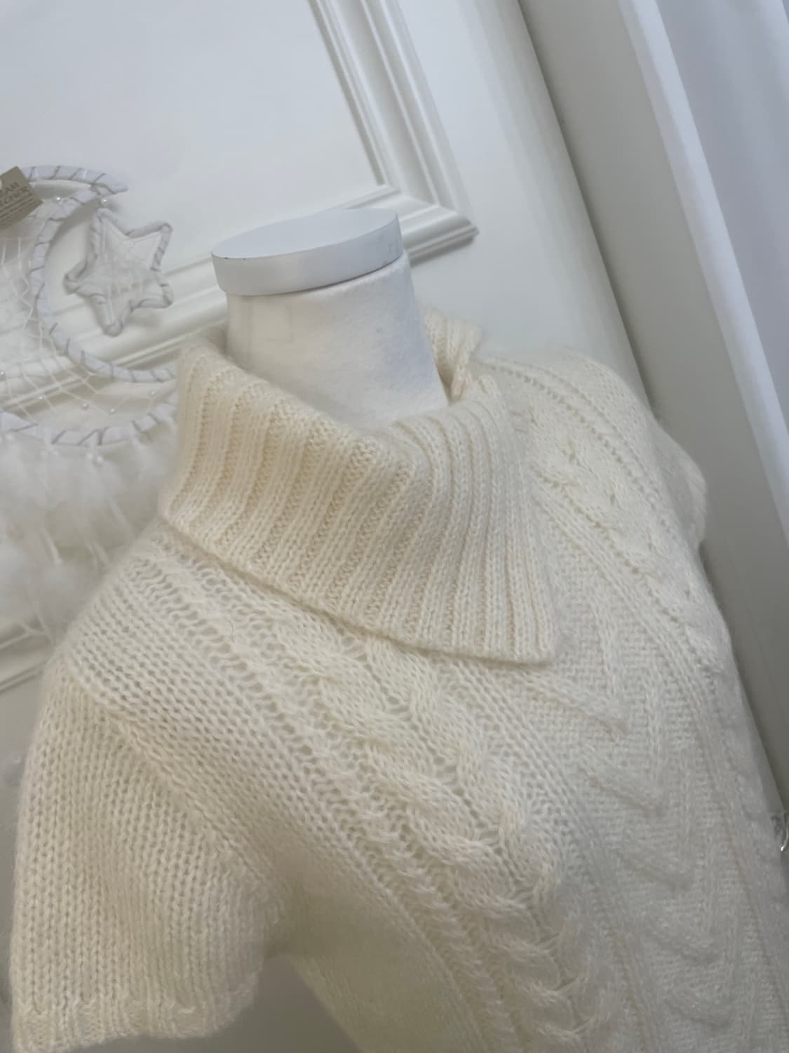 ivory twist diagonal neck half sweater 상품이미지7