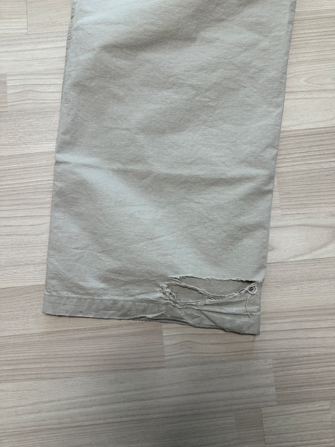 [46] 발렌시아가 가드로브 립스탑 카고 팬츠 상품이미지6