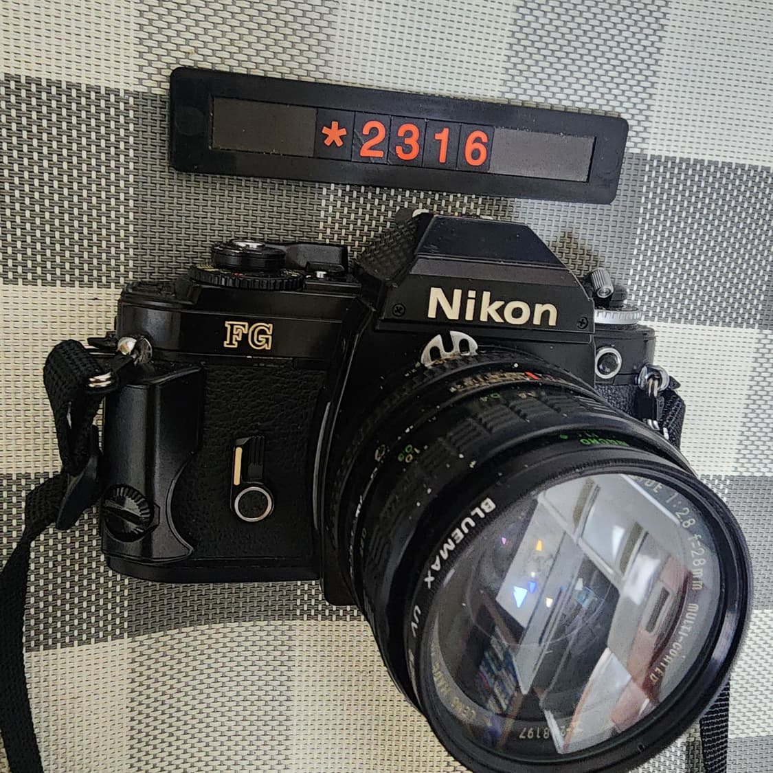 니콘 FG 블랙바디 28미리 2.8 광각렌즈 필름카메라 상품이미지2