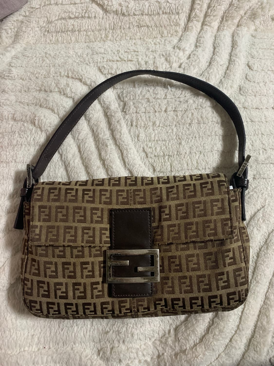 펜디 ff주카 바게트백. 정품 상품이미지1