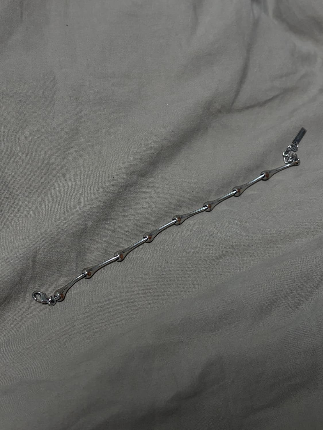 생로랑 / 드랍 팔찌 / M 상품이미지3