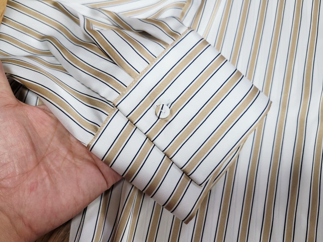 자라(ZARA) 브론즈골드 블라우스 프리 새상품 상품이미지4