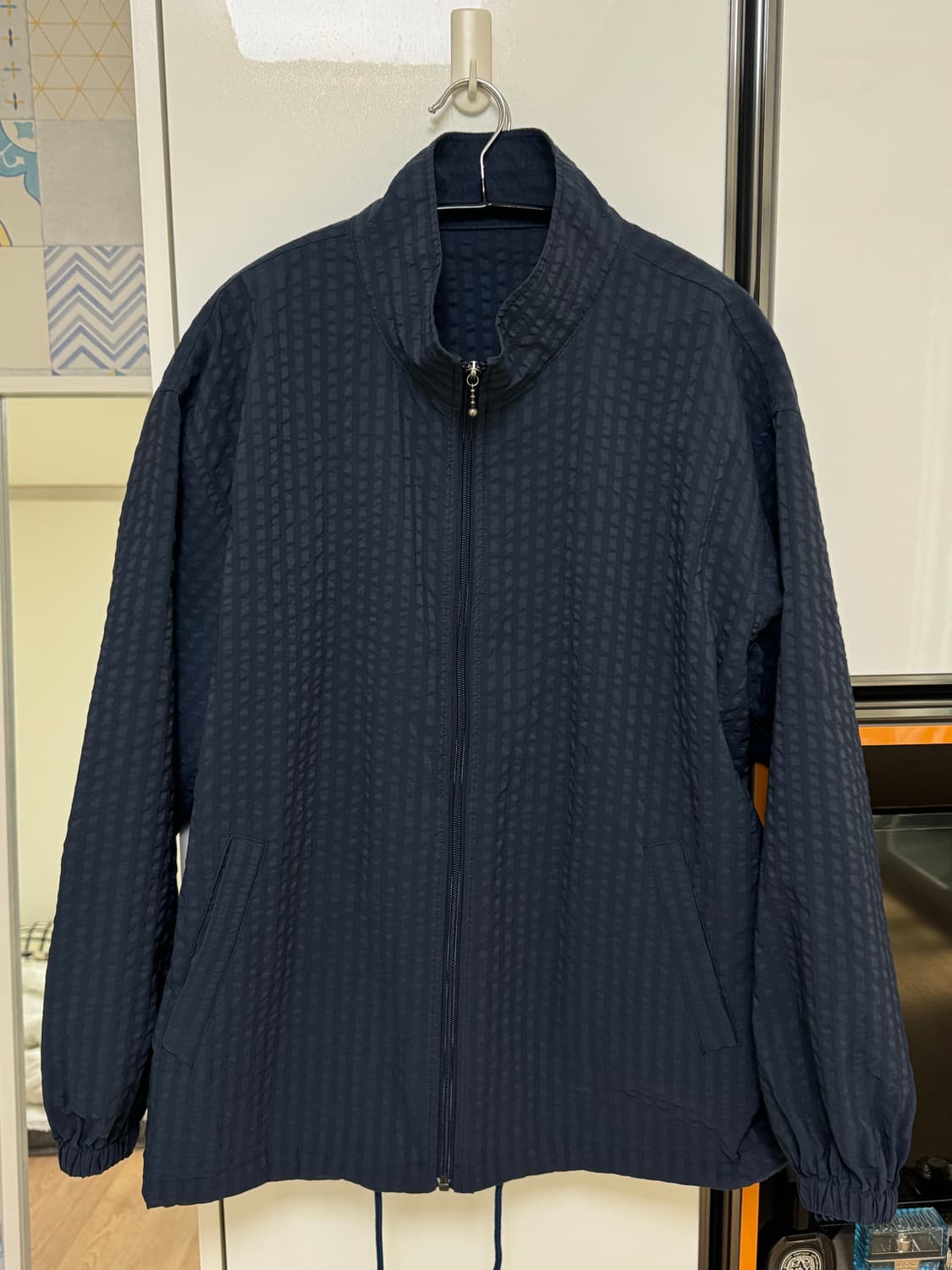 [2] 홈리(homly) 시어서커 자켓 하이넥 집업 네이비 상품이미지4