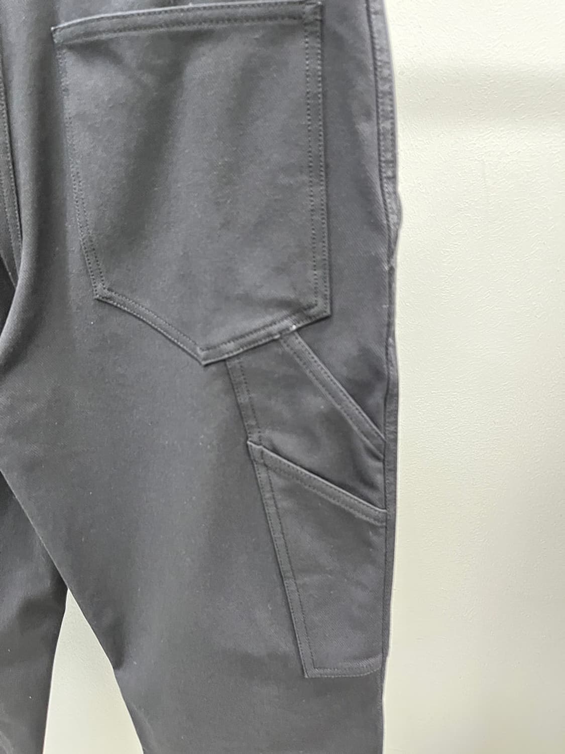 30) 띠어리 신형 카펜더 블랙팬츠 상품이미지7