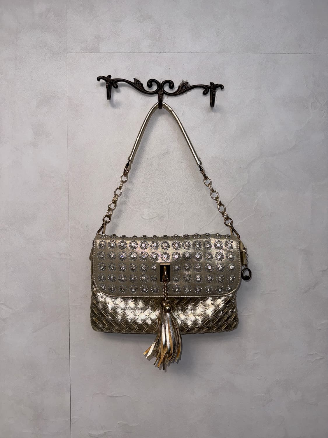 Gold flower cubic tassel chain 투웨이백 상품이미지1