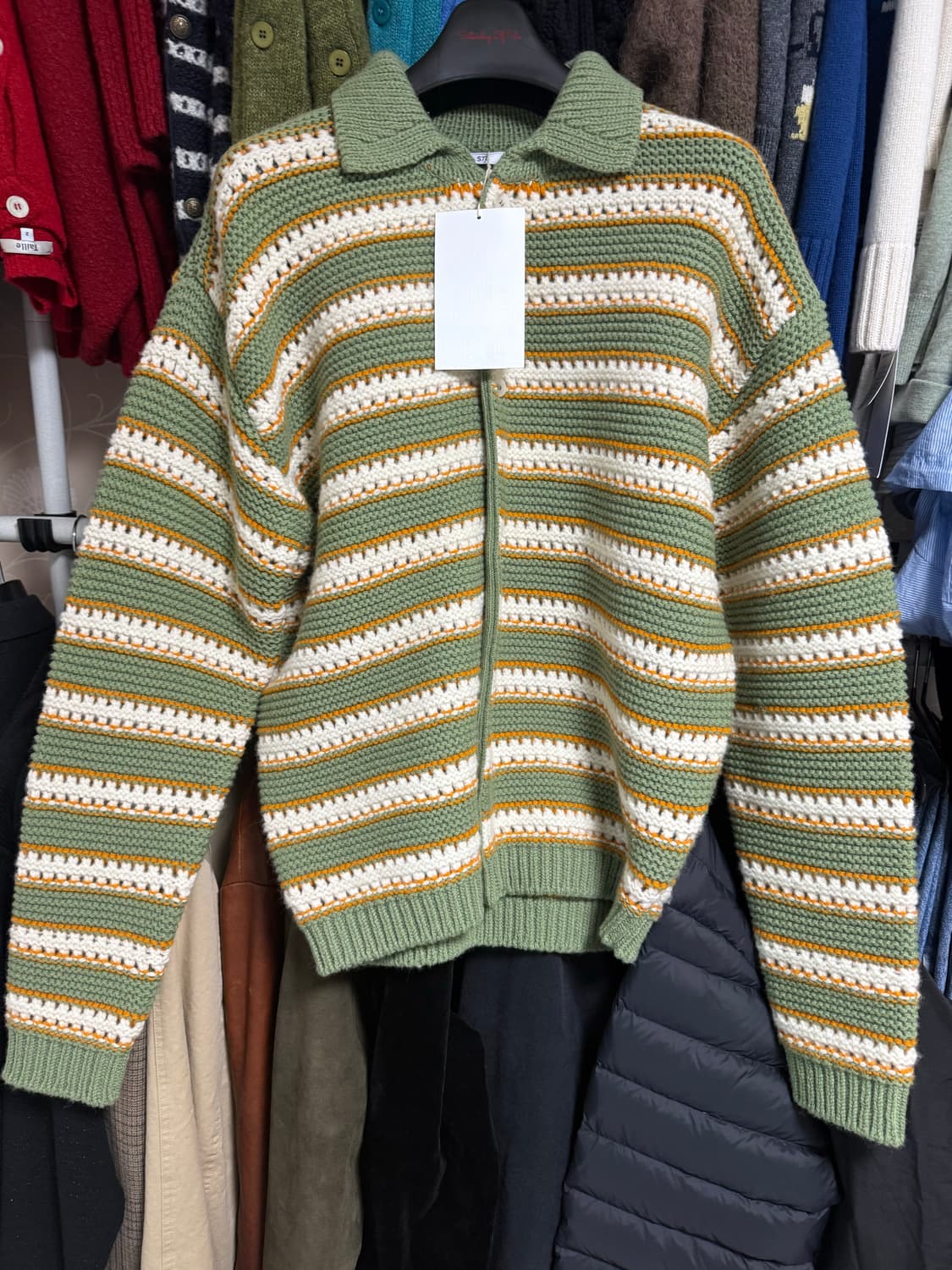 stu,stu office 스트라이프 가디건 팝니다 상품이미지1