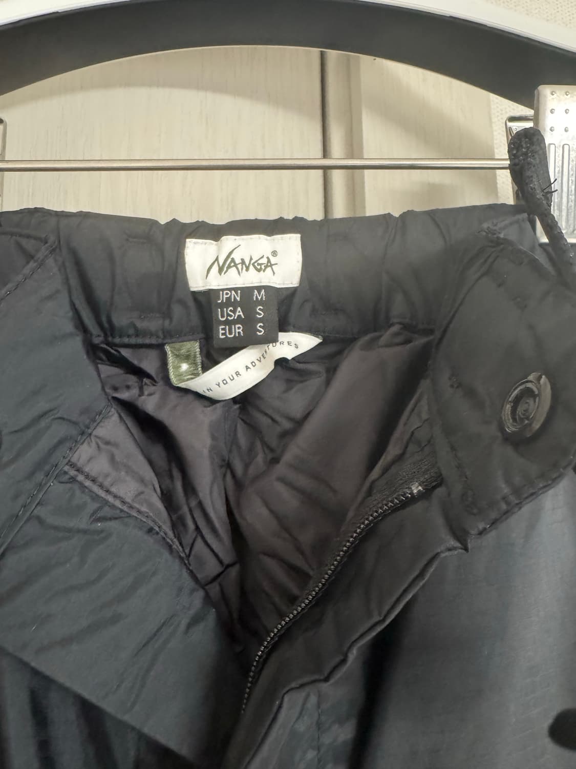 난가 AURORA DOWN 자켓+팬츠(BLACK) 셋업 판매합니다. 상품이미지5