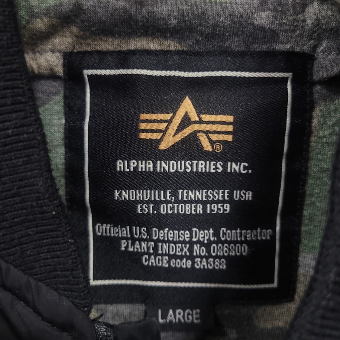 Alpha Industries

알파인더스트리 블랙 Ma-1 블루종  상품이미지5