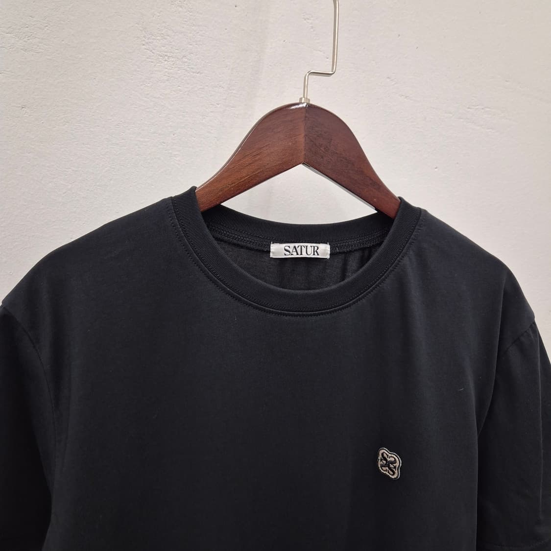 세터 컴포트 핏 로고 반팔 S 상품이미지2