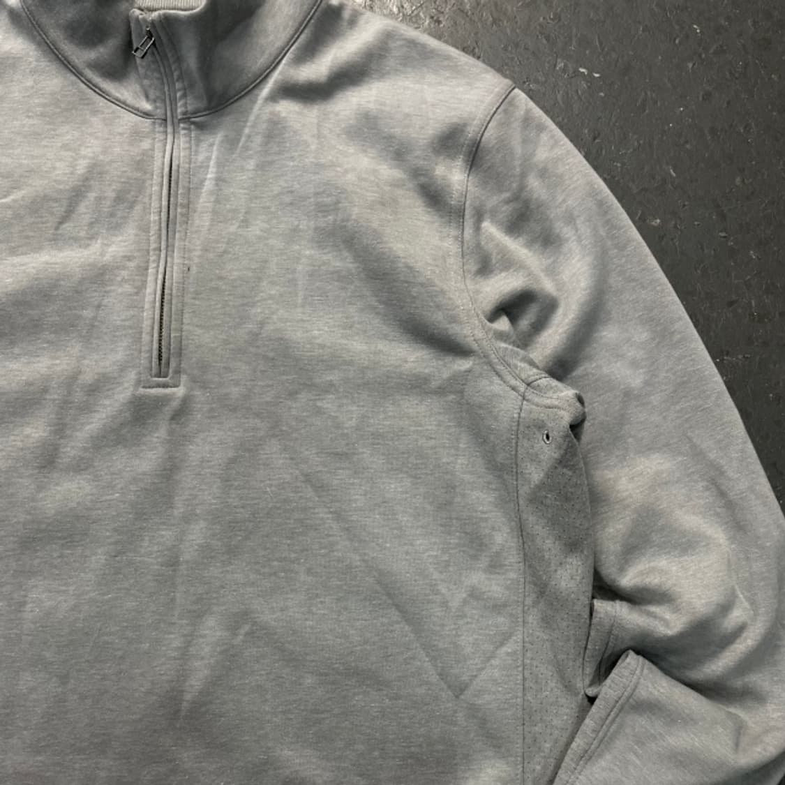 105 나이키 드라이핏 반집업 맨투맨  상품이미지2