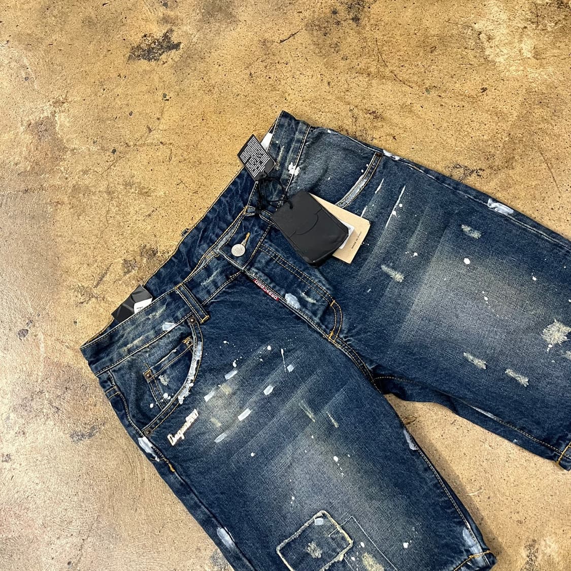 [정품/48] Dsquared2 스플래터 데님 반바지 b12 상품이미지1